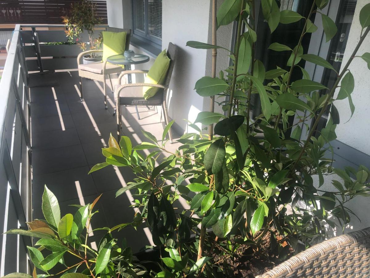 布莱德公寓 外观 照片